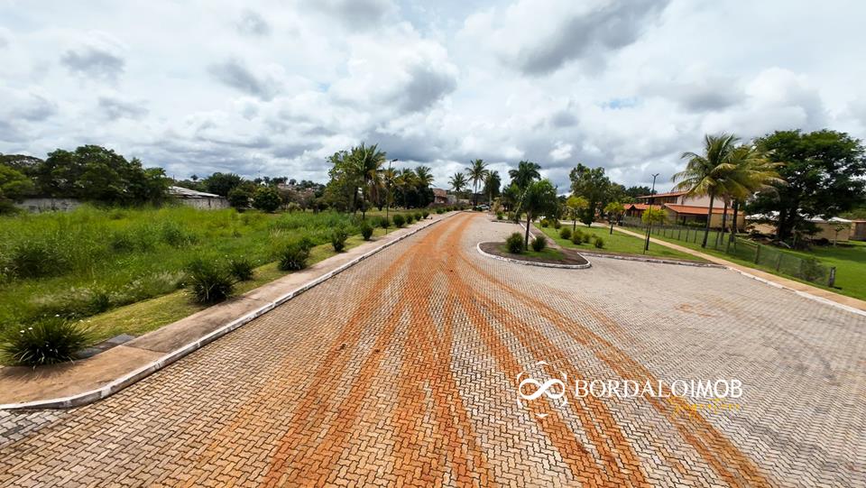 SMPW Quadra 22 - Lote Espaçoso em Condomínio Fechado na SMPW Quadra 22