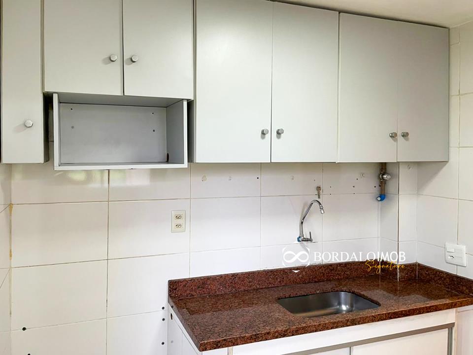 SQN 412 - Apartamento de 3 Quartos com Suite e Closet Vista Livre Para Área Verde - Foto 8