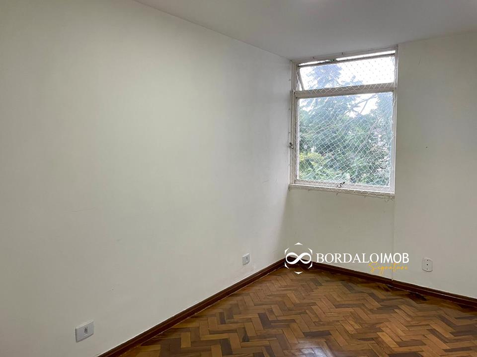 SQN 412 - Apartamento de 3 Quartos com Suite e Closet Vista Livre Para Área Verde - Foto 13