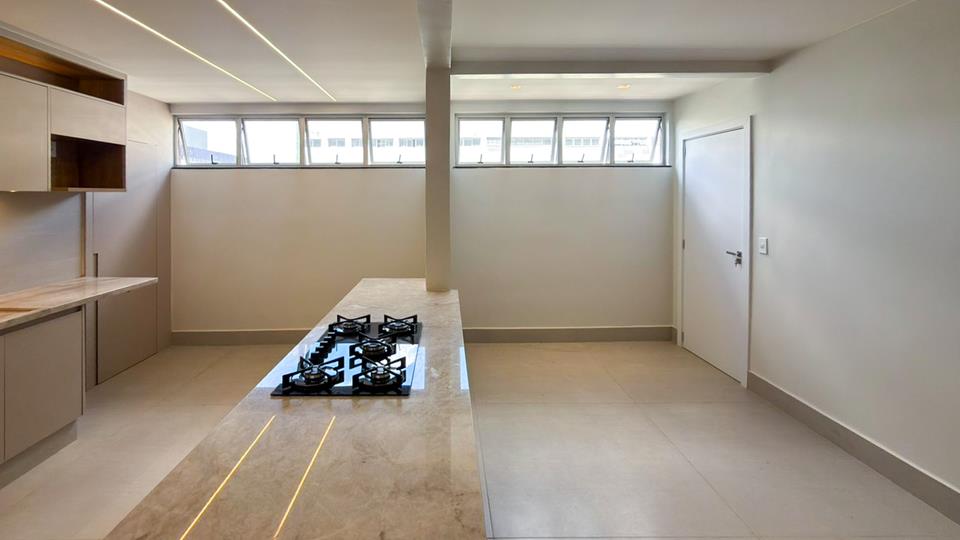 SQS 306 - Apartamento de 3 Quartos todo reformado e Aceita Financiamento - Foto 8