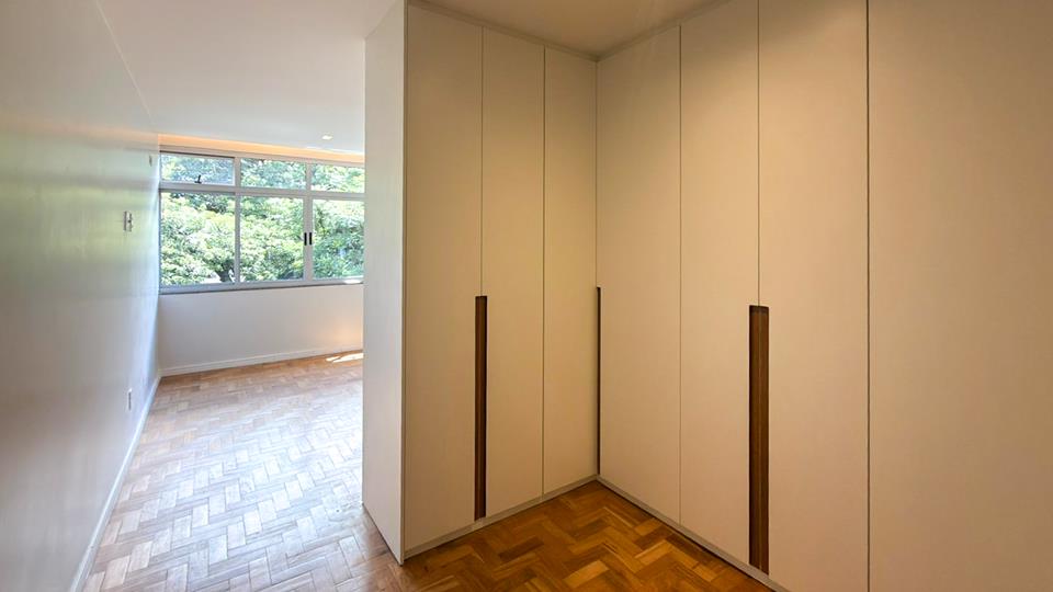 SQS 306 - Apartamento de 3 Quartos todo reformado e Aceita Financiamento - Foto 19