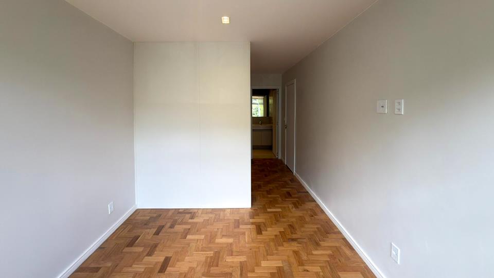 SQS 306 - Apartamento de 3 Quartos todo reformado e Aceita Financiamento - Foto 23